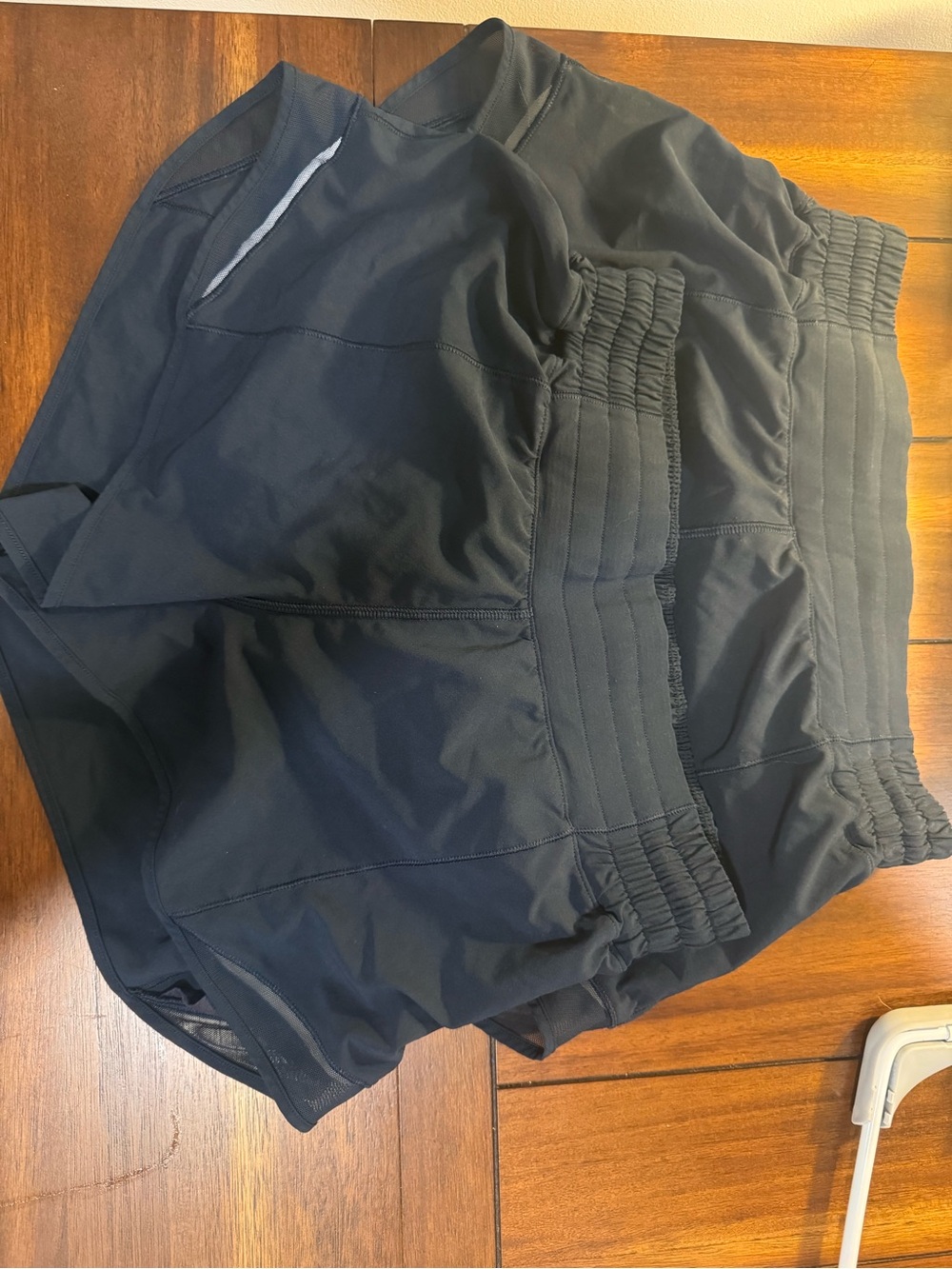 Lululemon Navy Hotty Hot 2.5in Shorts